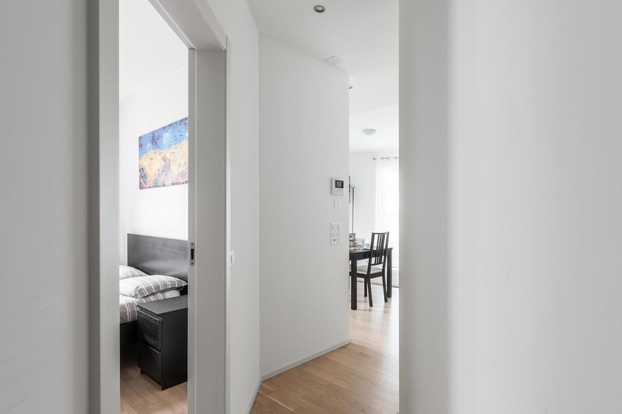 Montarina Apartment By Quokka 360 - Lovely Accommodation A Few Minutes From The Centre Lugano Bagian luar foto